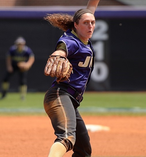 Jailyn Ford pitching for the JMU Dukes
