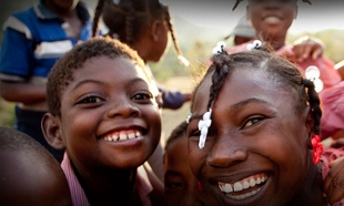 Smiling children in Haiti