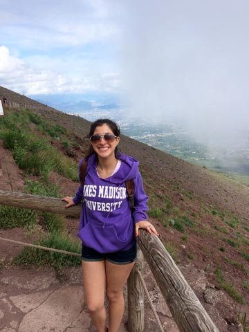 Gina Bavagnoli proudly wears her JMU sweatshirt while touring Italy