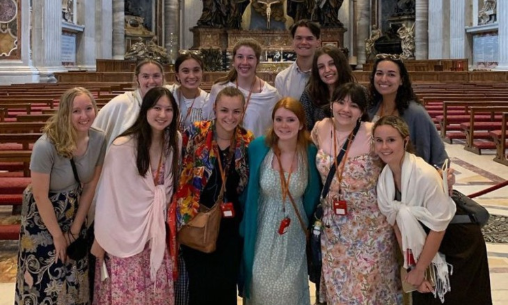 Emily Nootbaar and others studying abroad