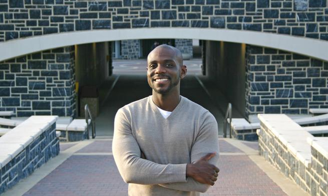 Music alumn Omar Thomas visits the JMU Forbes Center