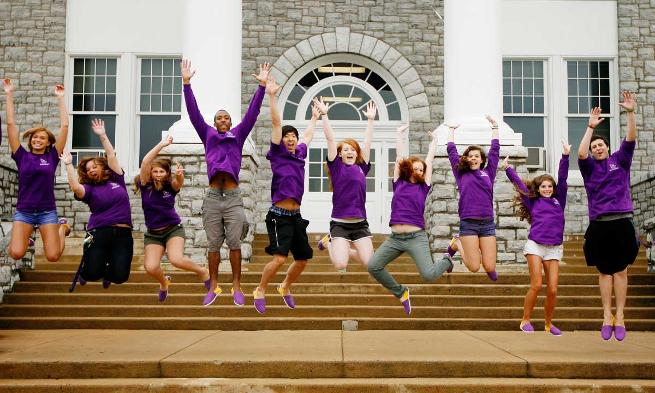 JMU residence advisors on the steps of JMU