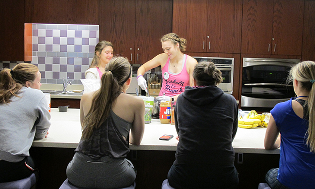 PHOTO: Barbells and brunch