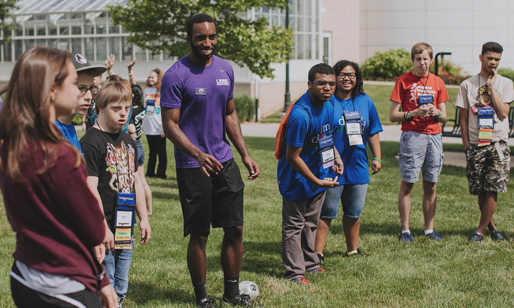 PHOTO: JMU students help with I'm Determined summit