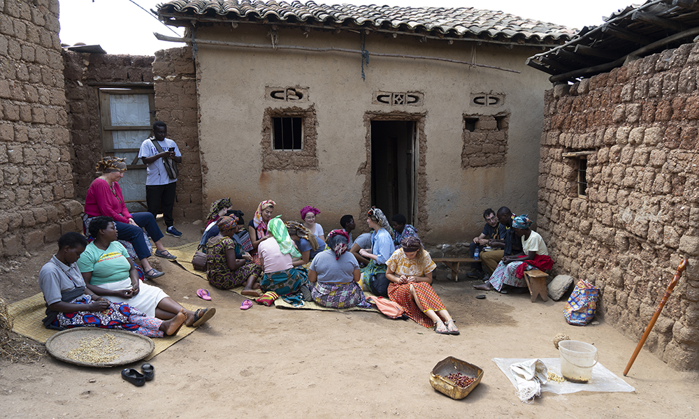 PHOTO: JMU students in Rwanda