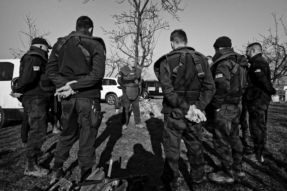 Demining team in Dubravice Gornje, Brčko.