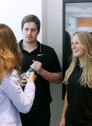 CFE Students talking with a professor -  Princeton - 2018