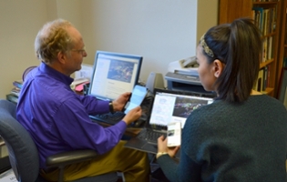 William Wood works with CEE team to complete website project. 