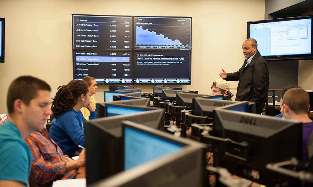 Elias Semaan in the Capital Markets Lab