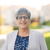 Profile Image for Lori Leonard Britt
