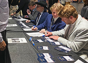 Hart School students at the NCAA Men's Final four tournament