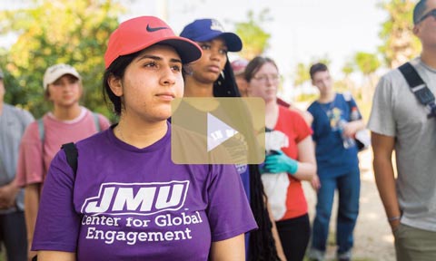 Honors students study abroad in the Dominican Republic