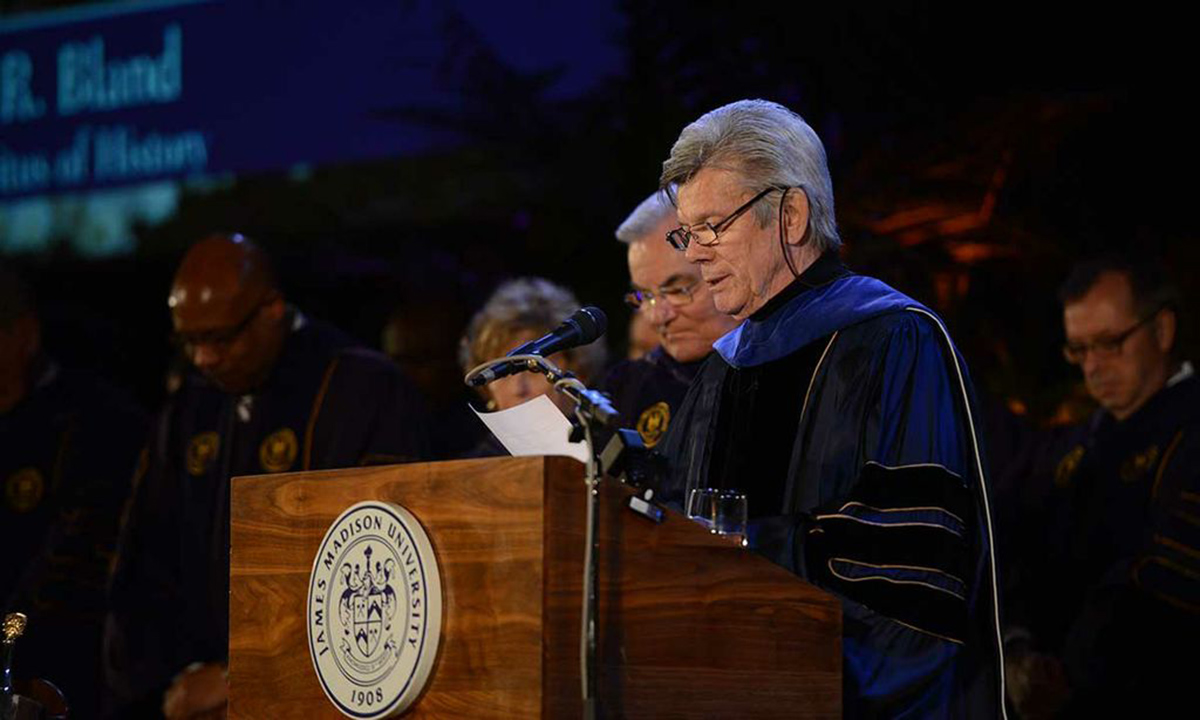 Dr. Sidney Bland, Professor Emeritus of History, delivers Benediction