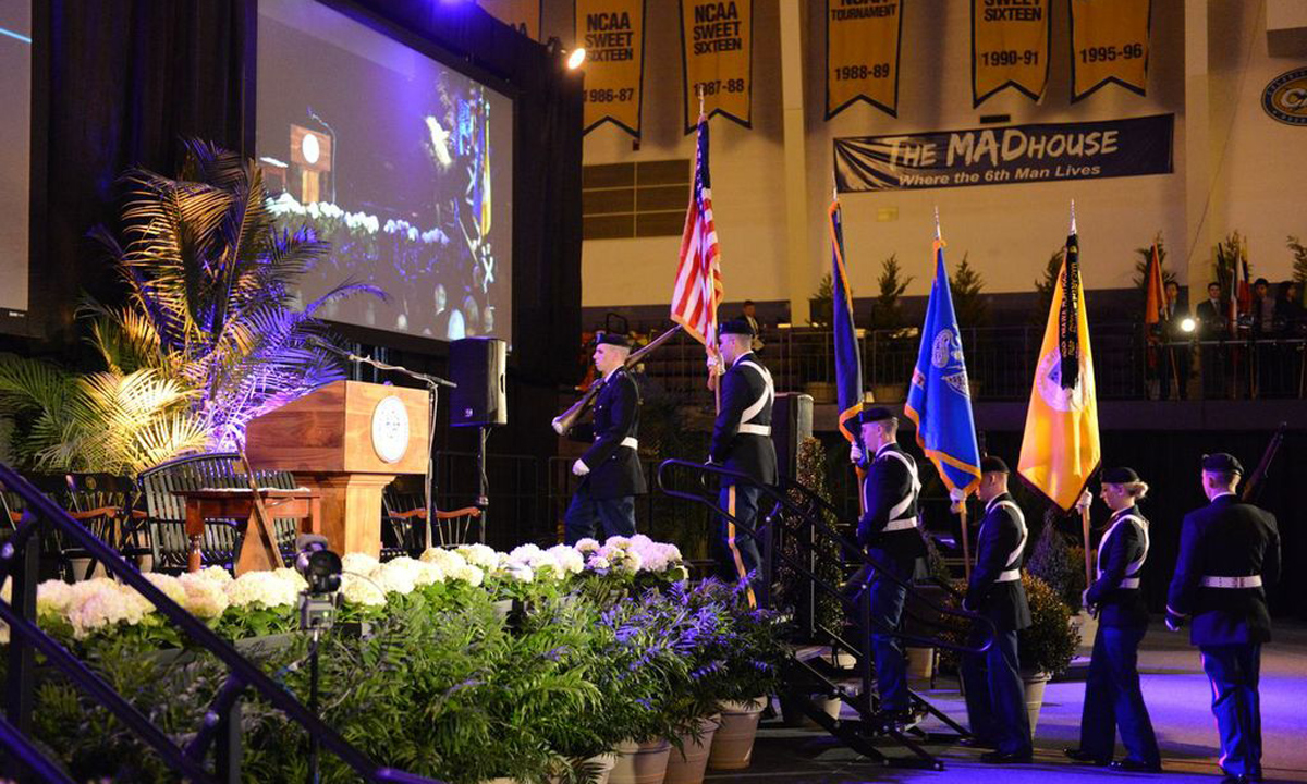 JMU ROTC Present the Colors