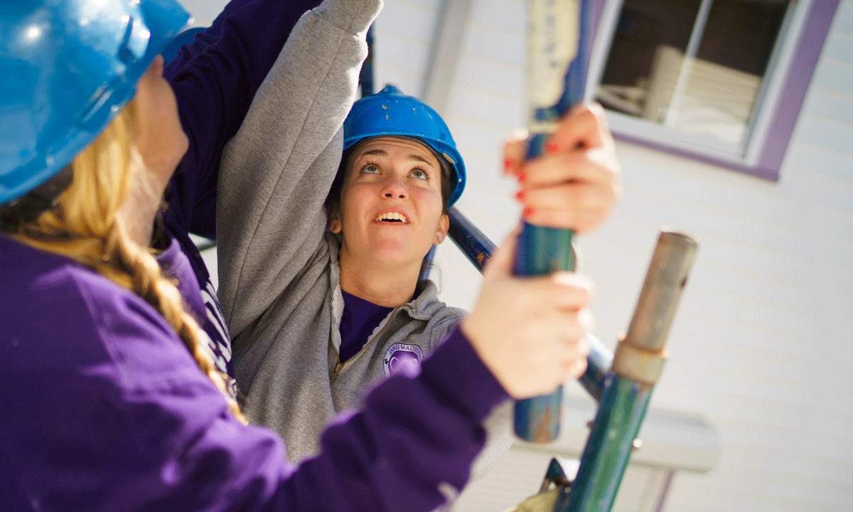 Photo from JMU Alternative Thanksgiving Break 2015 rebuilding in New Orleans