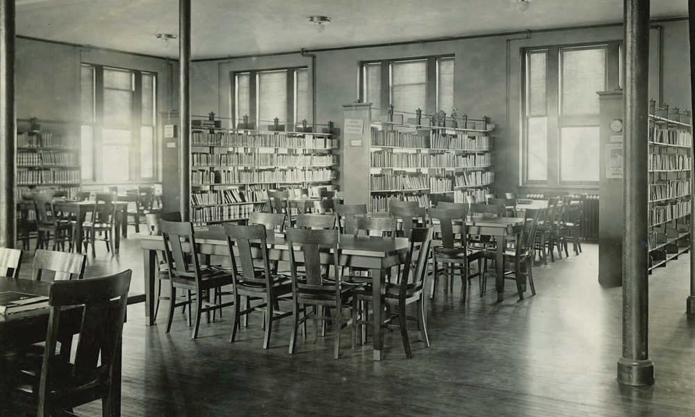 Carrier Library 1931 black and white photo