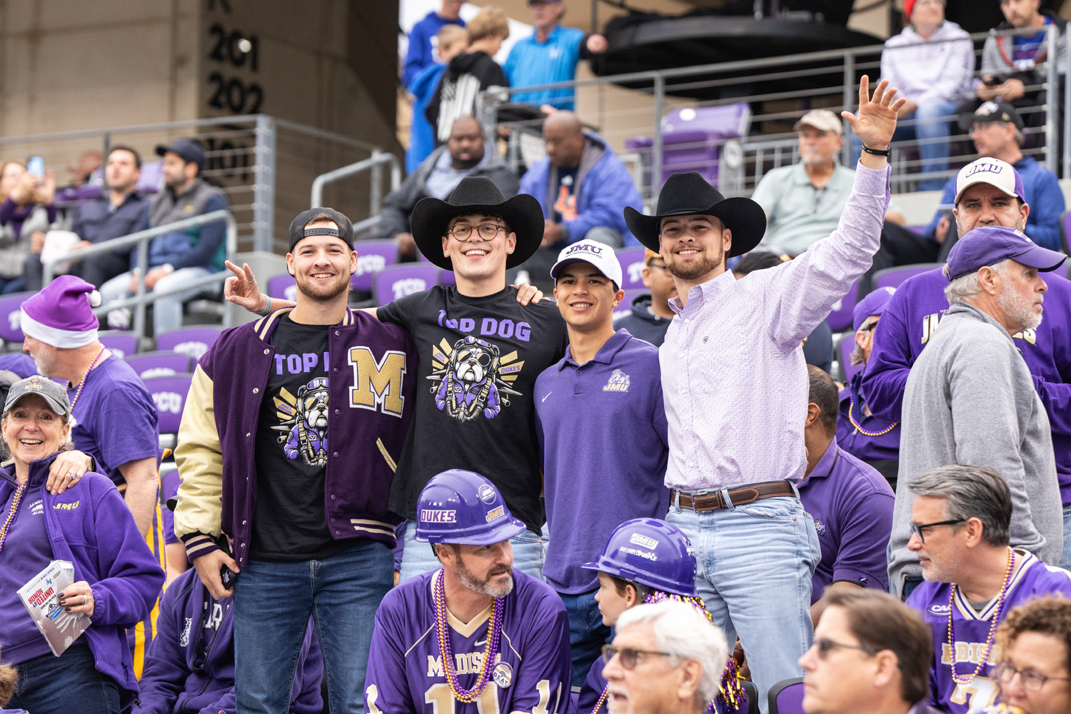 329536_armed_forces_bowl_jmu_football_vs_air_force_alumni_fans_mrds_cheerleading-1009.jpg