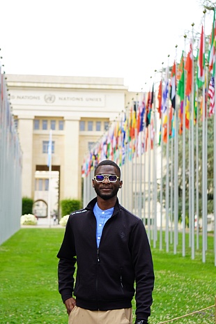 un-grad-student3