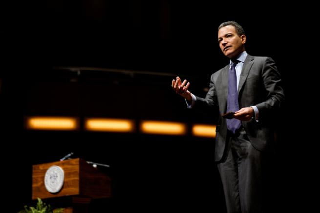 image: /_images/president/mvs-photos/jeffrey-rosen-mvs-lecture-655x436.jpeg