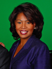 Tracey Neale ('89)