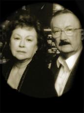 Photo of Charles and Carolyn Wynes