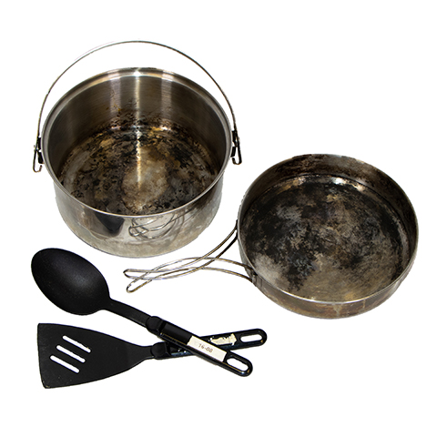 a pot, a pan, and 2 spatulas