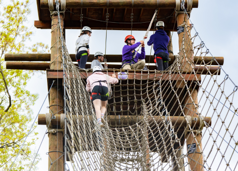 group on challenge course