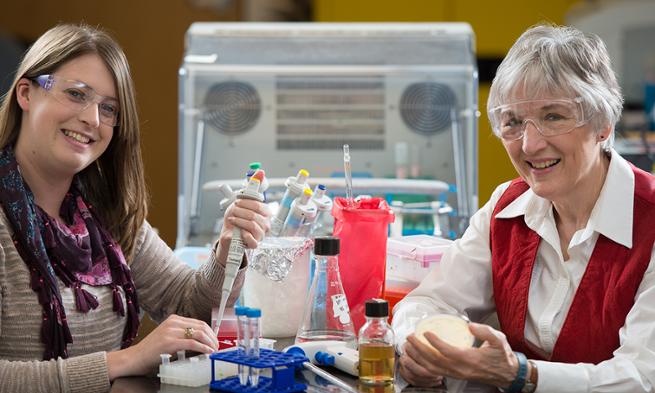 Carly Starke and JMU professor Louise Temple