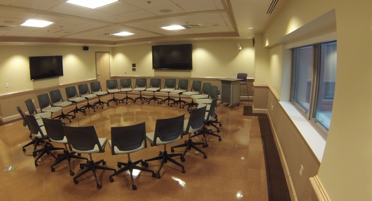 Picture of circle setup of room 3202