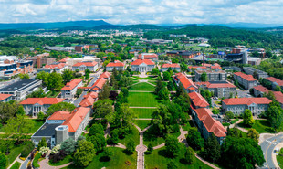 Aerial picture of JMU's quad