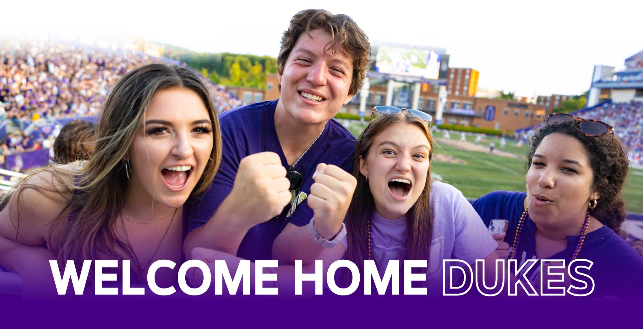 VIDEO: Welcome home, Dukes!