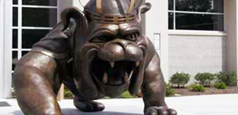 image for Duke the Bulldog by Lee Leuning, 2005