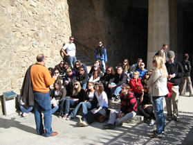 students at parque guell