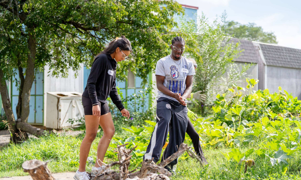 Image of students volunteering at Our Community Place