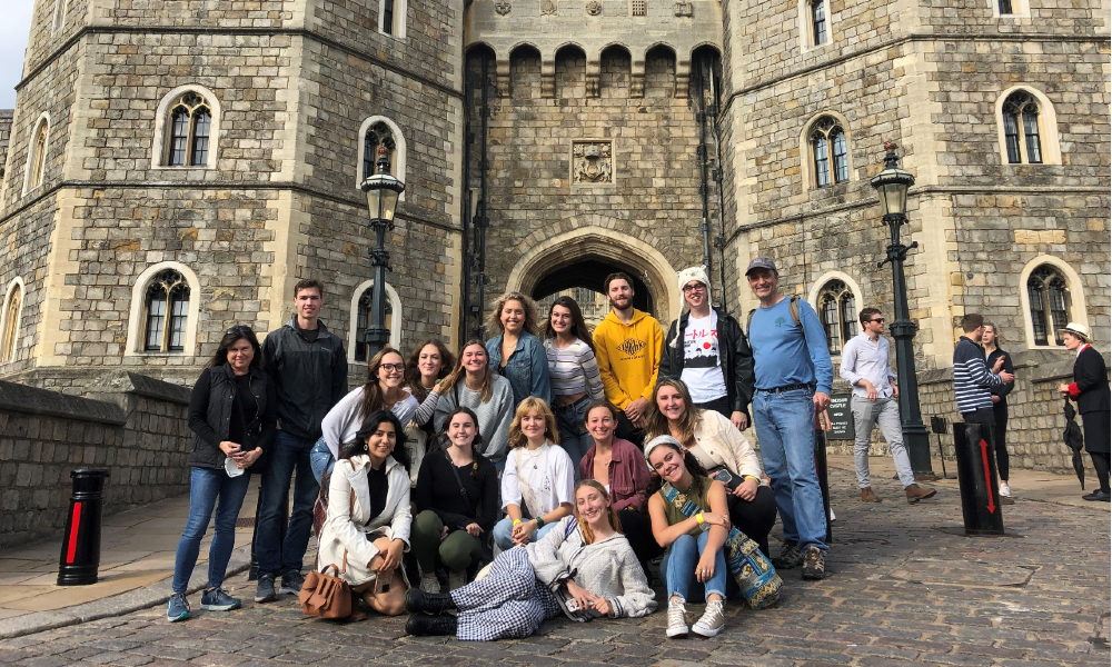 Benzing and students at Windsor Castle in London
