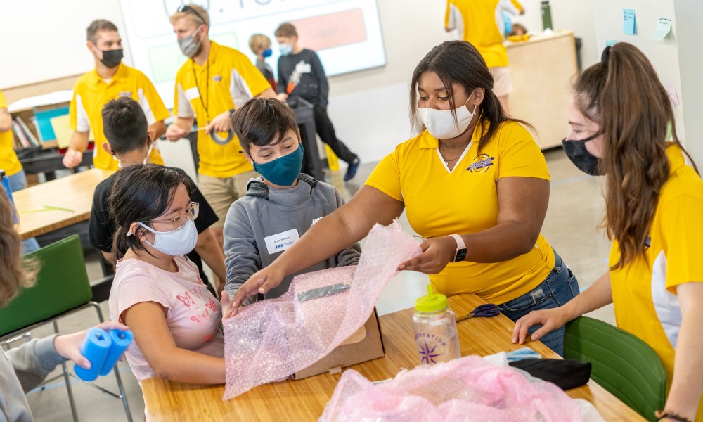 Engineering middle school camp 2021