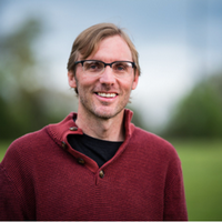 Dr. Christopher Hass headshot