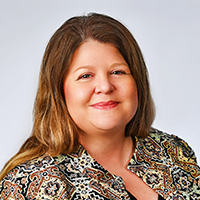 professional headshot of Rhonda Syler