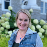 Profile Image for Sarah Hagelin
