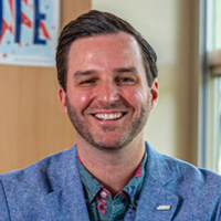 Headshot Photo of Wesley Hedgepeth