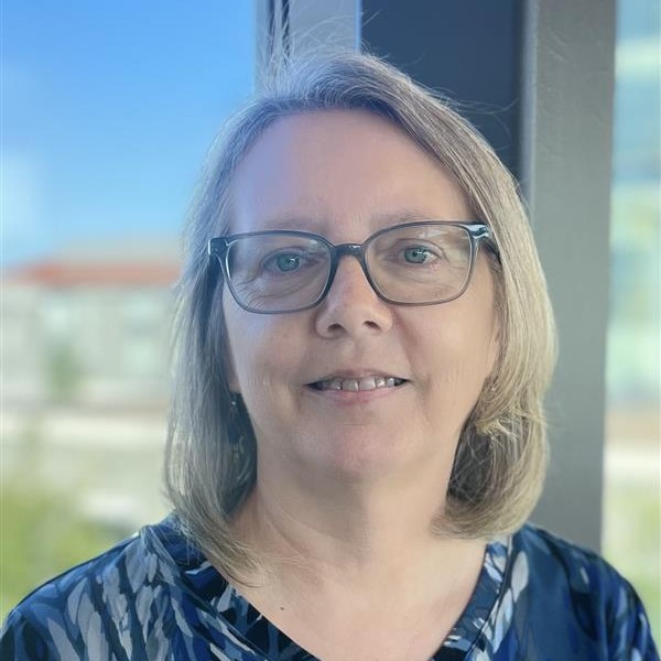 Profile Image for Leslie Mohler