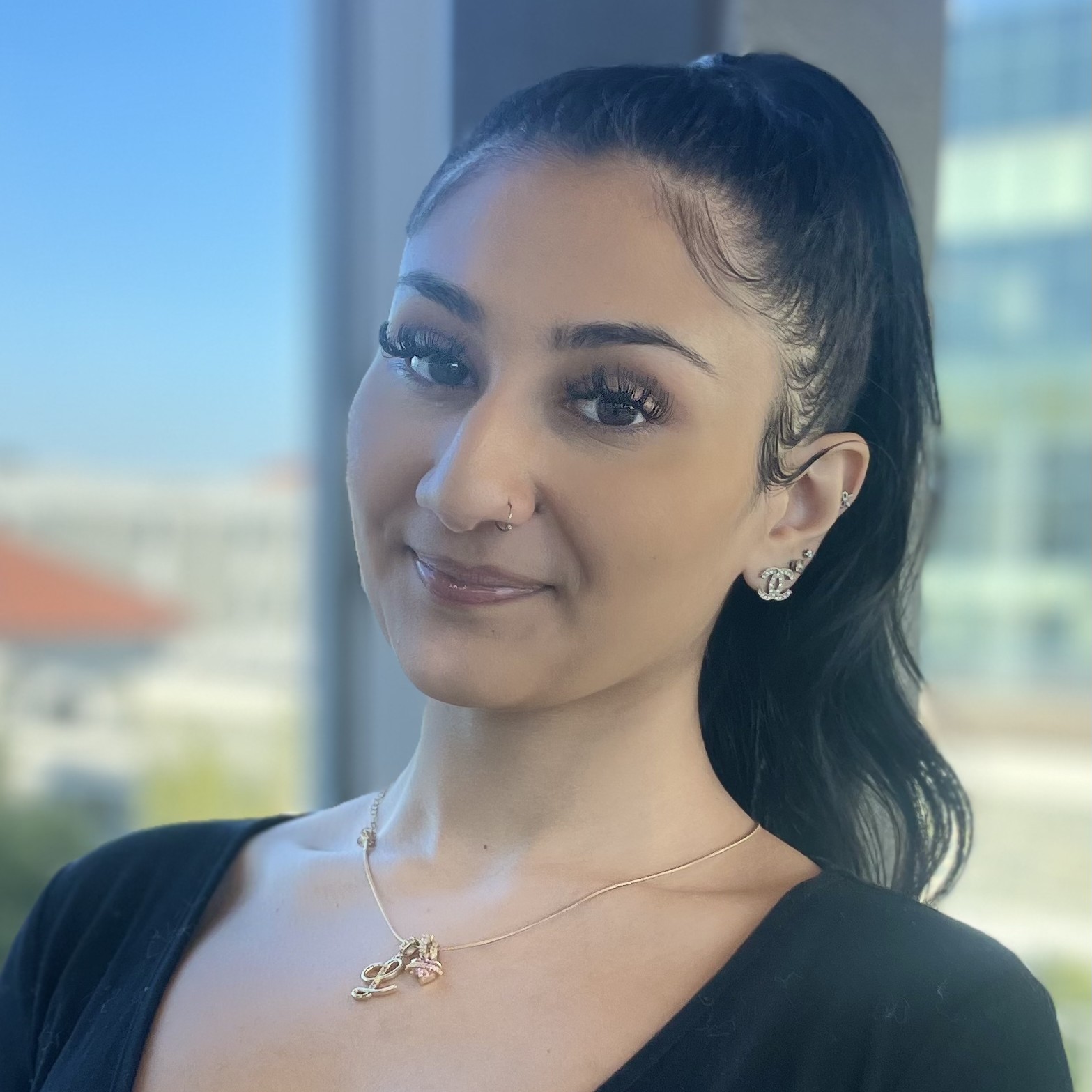 Lena Tahir image