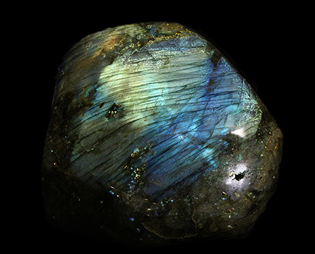 Labradorite-rsz.jpg