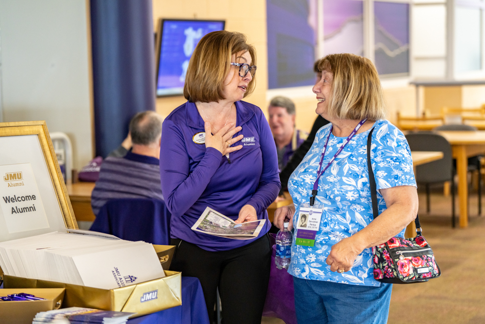 Paula Polglase greeting alumna