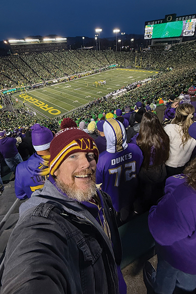 image-travelingman-3