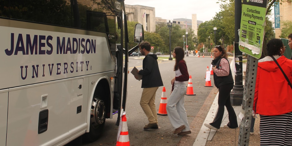 Students in Dr. Murray Ross’ ENG 408 section traveled to Washington, D.C.