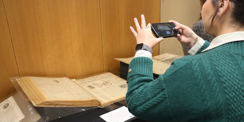 Students viewed historical newspapers in the Library of Congress’ collection 