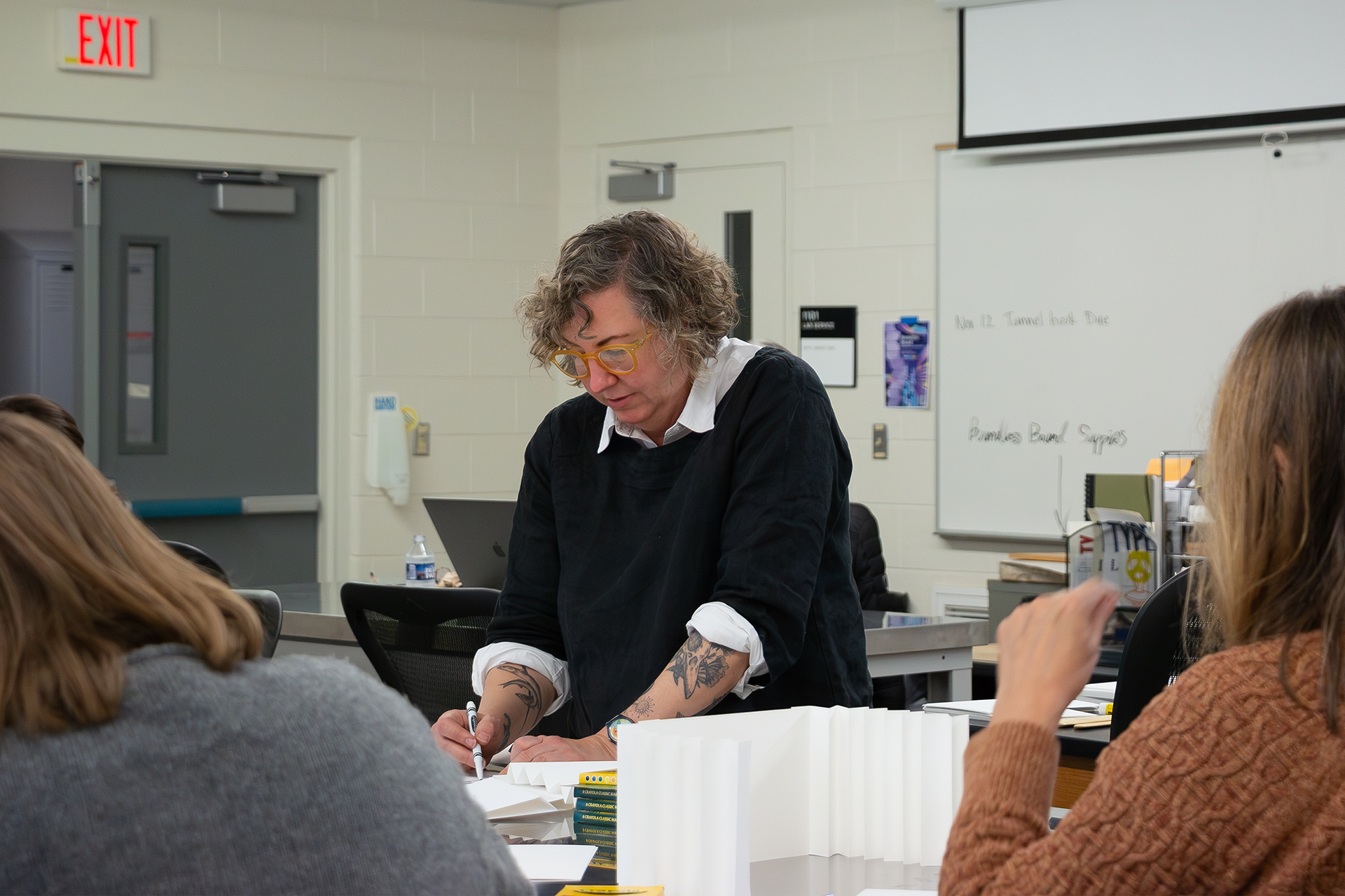 Jen Thomas leading workshop