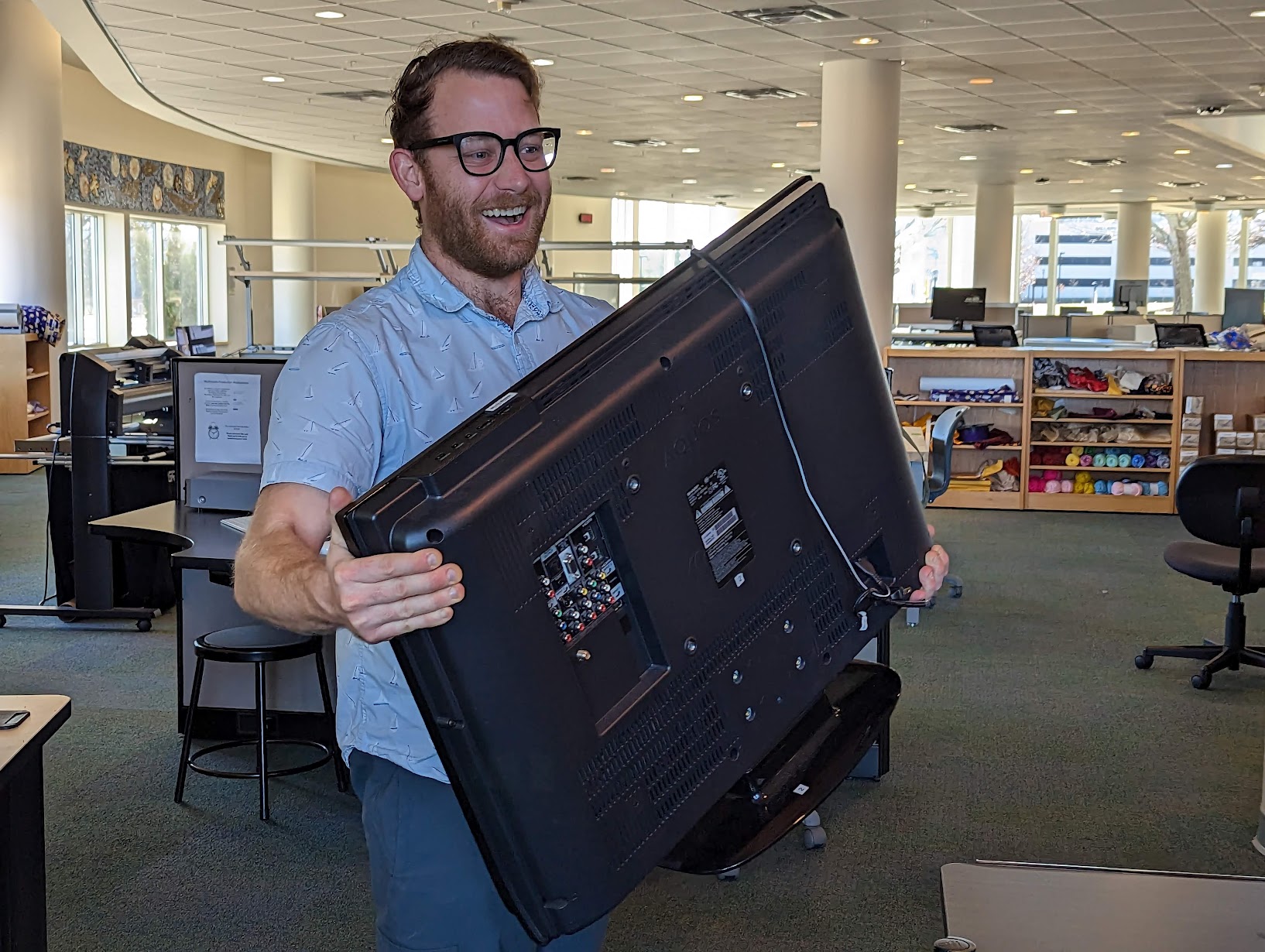 libraries_equipmentmakery.jpeg