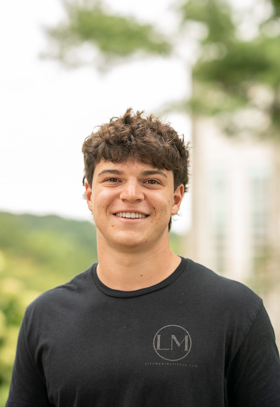 Profile Image for Alex Pristoop